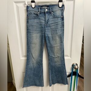 Express Denim Jeans Bell Flare Mid Rise Size 0 Short OS Hippie Boho Festival Raw